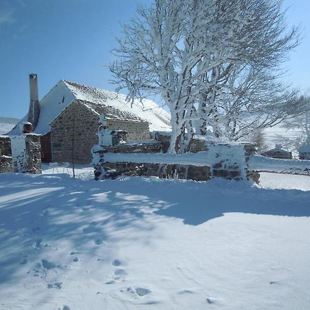 Le Francillon Bed and Breakfast Les Estables Εξωτερικό φωτογραφία