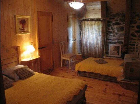 Le Francillon Bed and Breakfast Les Estables Εξωτερικό φωτογραφία