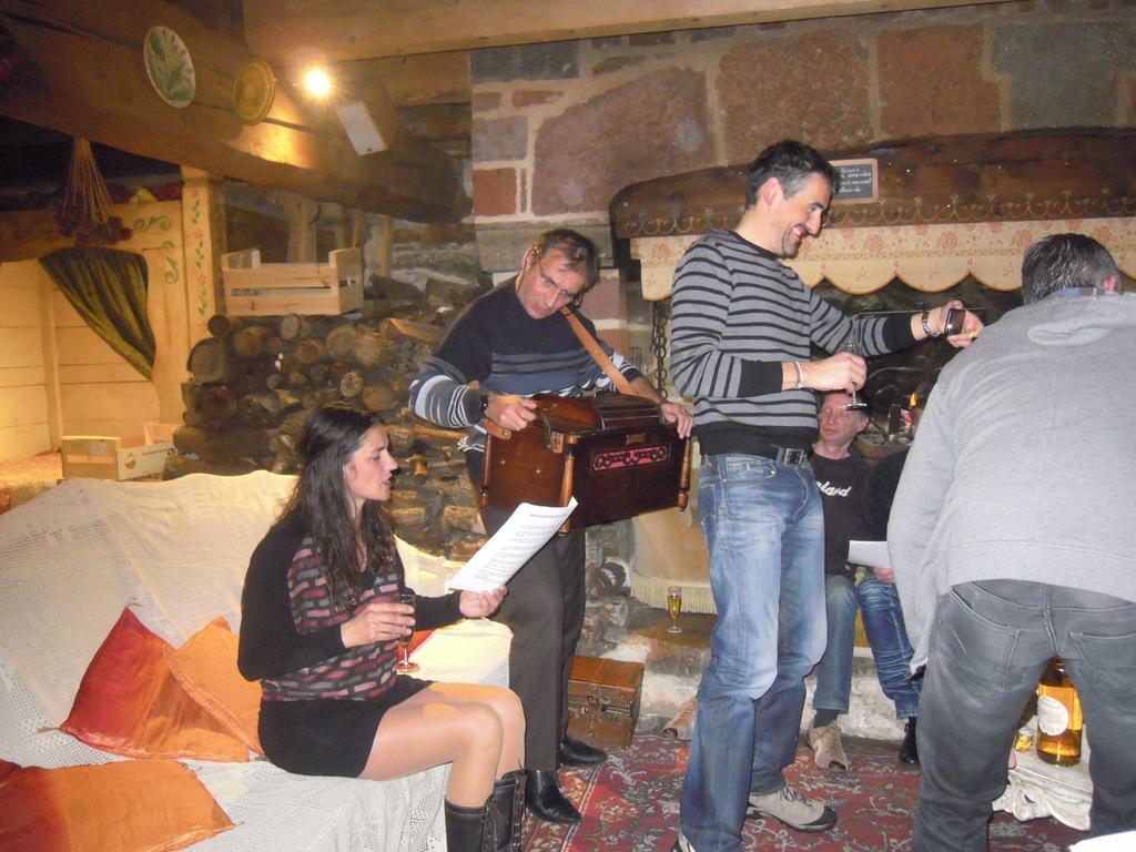 Le Francillon Bed and Breakfast Les Estables Εξωτερικό φωτογραφία