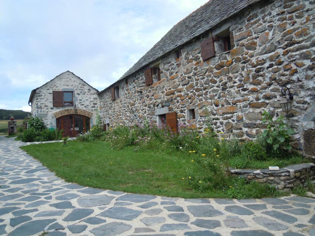 Le Francillon Bed and Breakfast Les Estables Εξωτερικό φωτογραφία